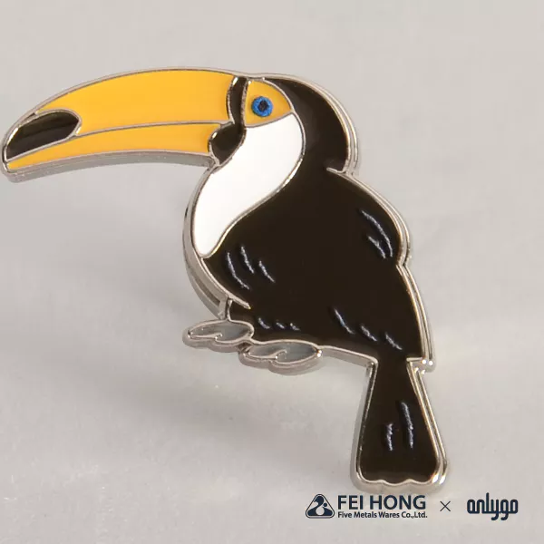The Soft Enamel Pin Effect Of Animal Shaped Magnetic Badge Toco Toucan