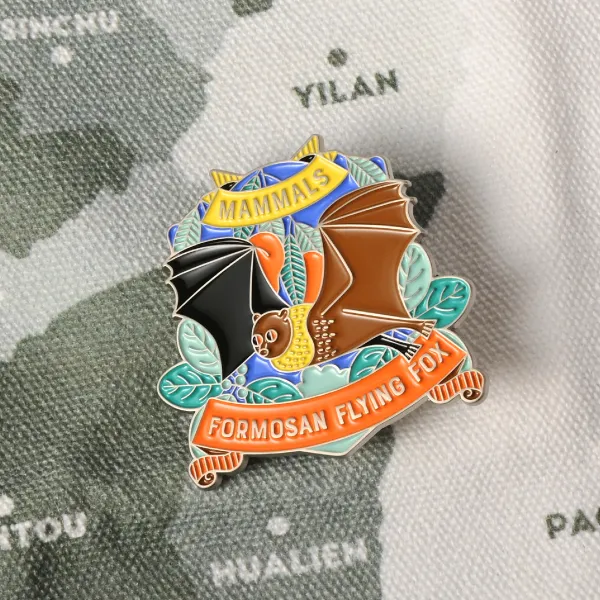 Pin And Badge 106 08
